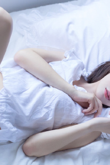 打扑克又疼又叫的